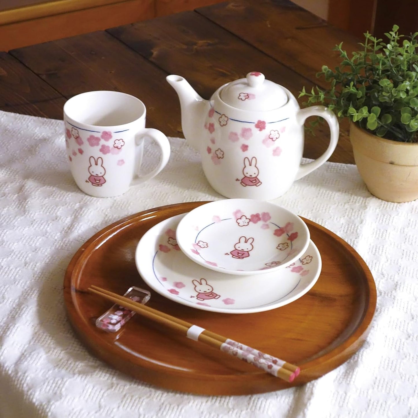 Miffy Flower Japanese Porcelain Plate (Small Floral Dish)